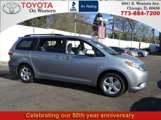 2017 Toyota Sienna LE